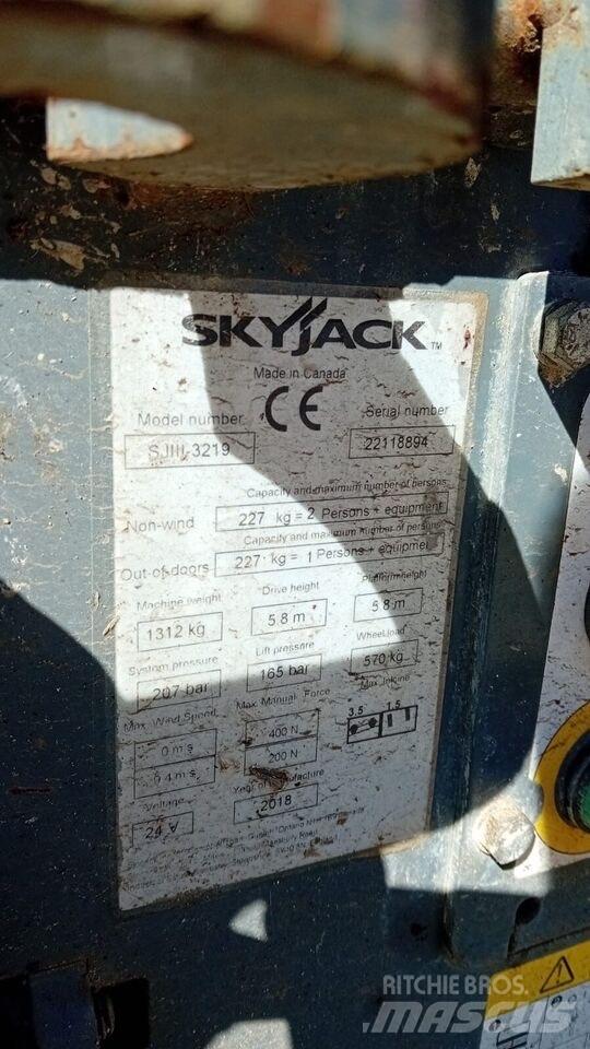 SkyJack SJ 3219 Sakselifter