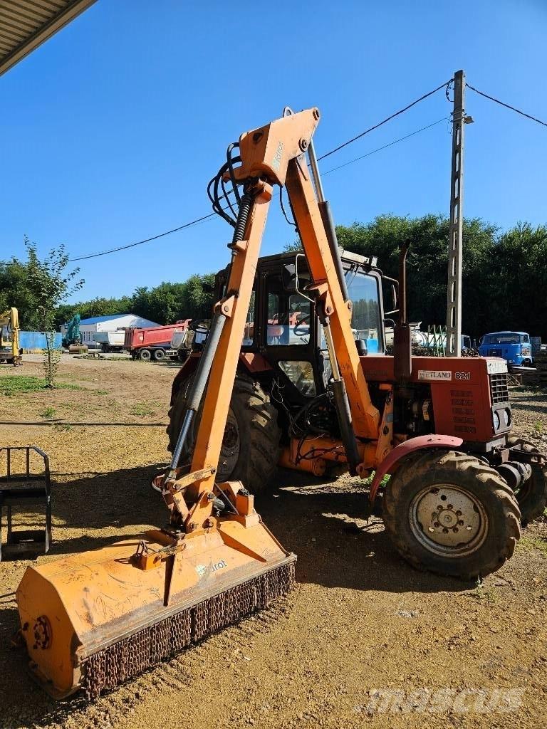MTZ 82.1 Traktorer