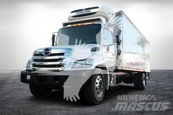 Hino 268A Trekkvogner