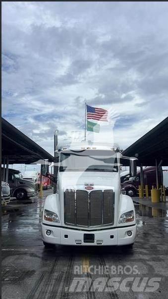 Peterbilt 579 Trekkvogner