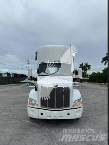 Peterbilt 579 Trekkvogner