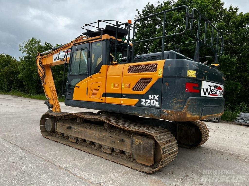 Hyundai HX 220 L Beltegraver