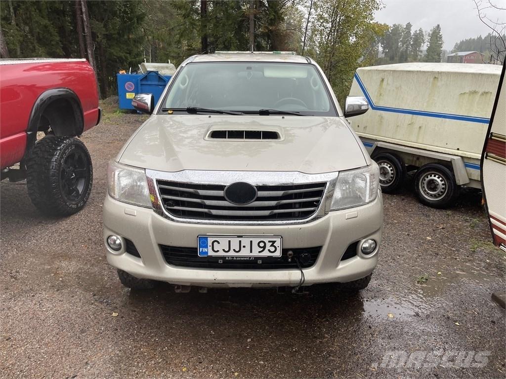 Toyota Hilux Kommunalt / generelt kjøretøy