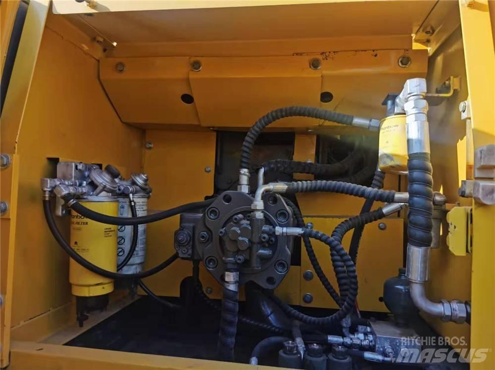 Volvo EC210D Beltegraver