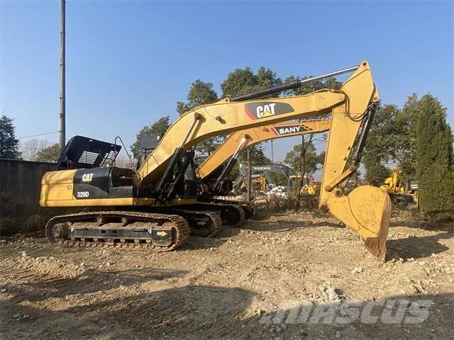 CAT 329D Beltegraver
