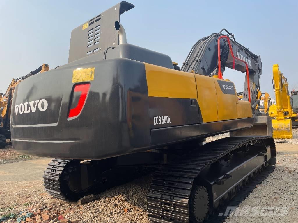 Volvo EC 360 Beltegraver