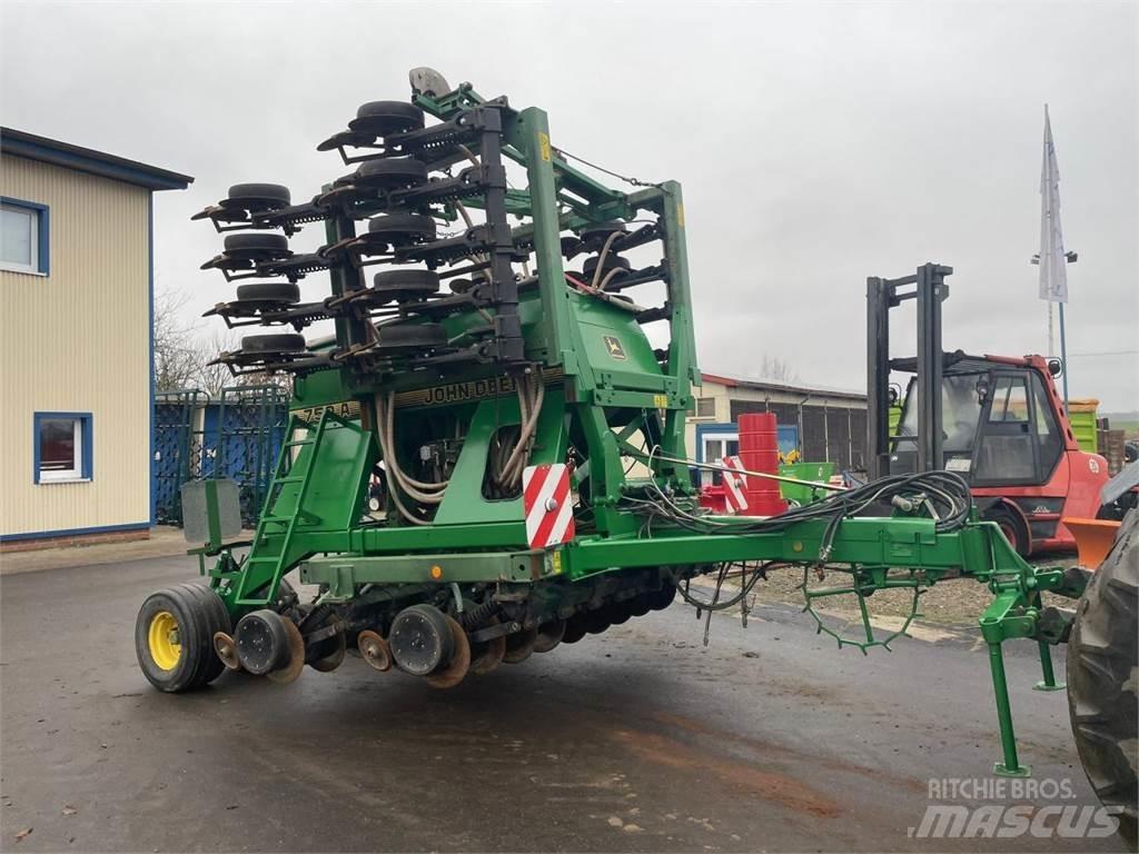 John Deere 750A 6m Presisjonssåmaskiner