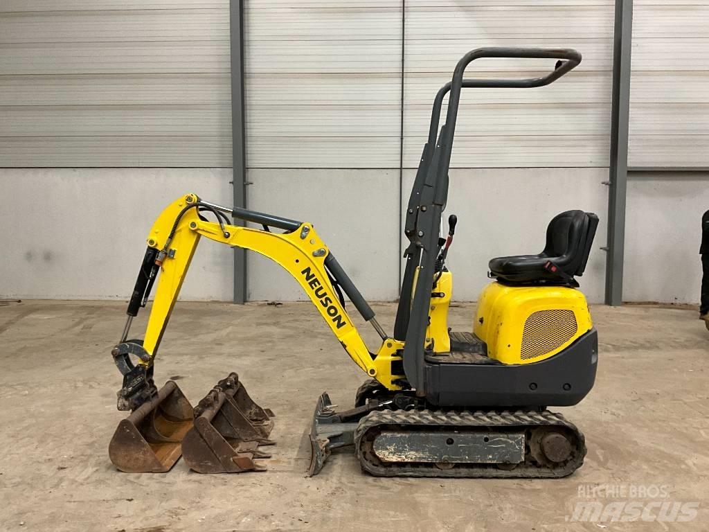 Neuson 803 Minigravere <7t