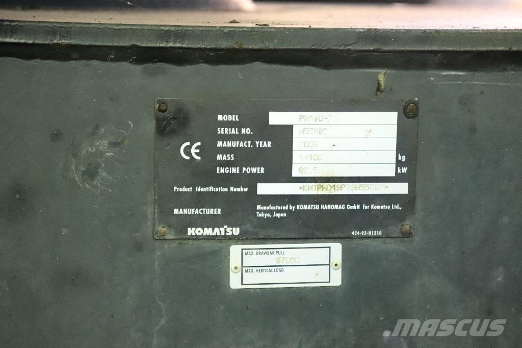 Komatsu PW 140-7 Traktorgravere