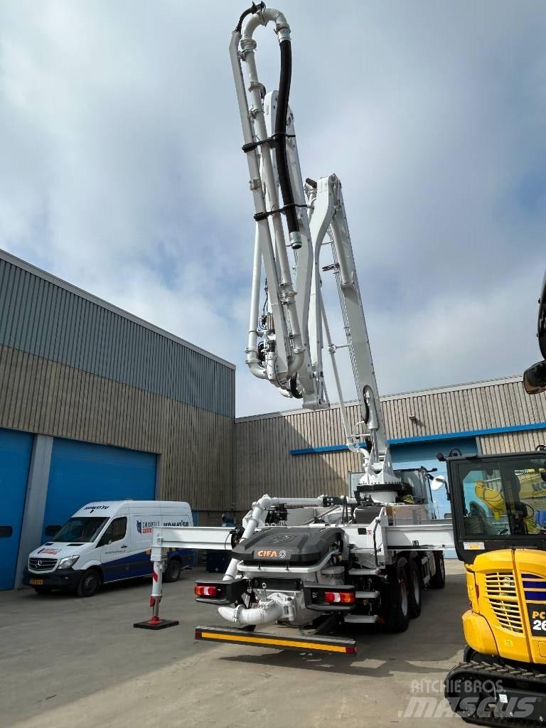 Cifa K36L-5 Betongpumpe biler
