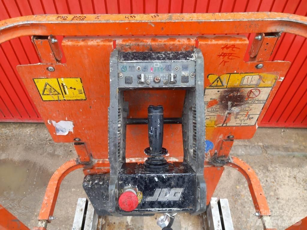 JLG 2030 ES Sakselifter