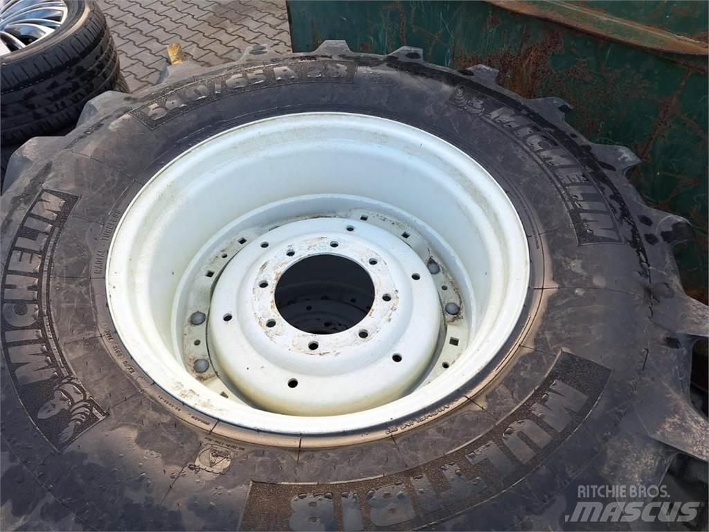 Michelin 540/65R28 Dekk, hjul og felger