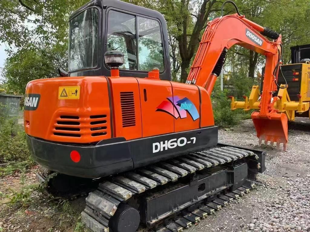 Doosan DH 60-7 Minigravere <7t