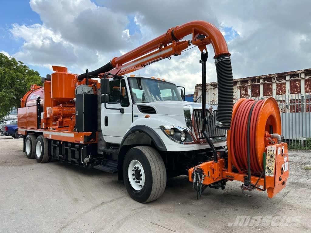 International 7400 Slamsugere