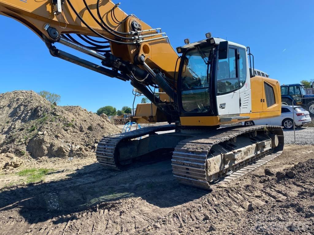 Liebherr 936 LC Beltegraver