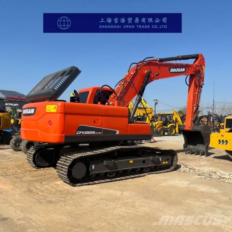 Doosan DX 225 Beltegraver