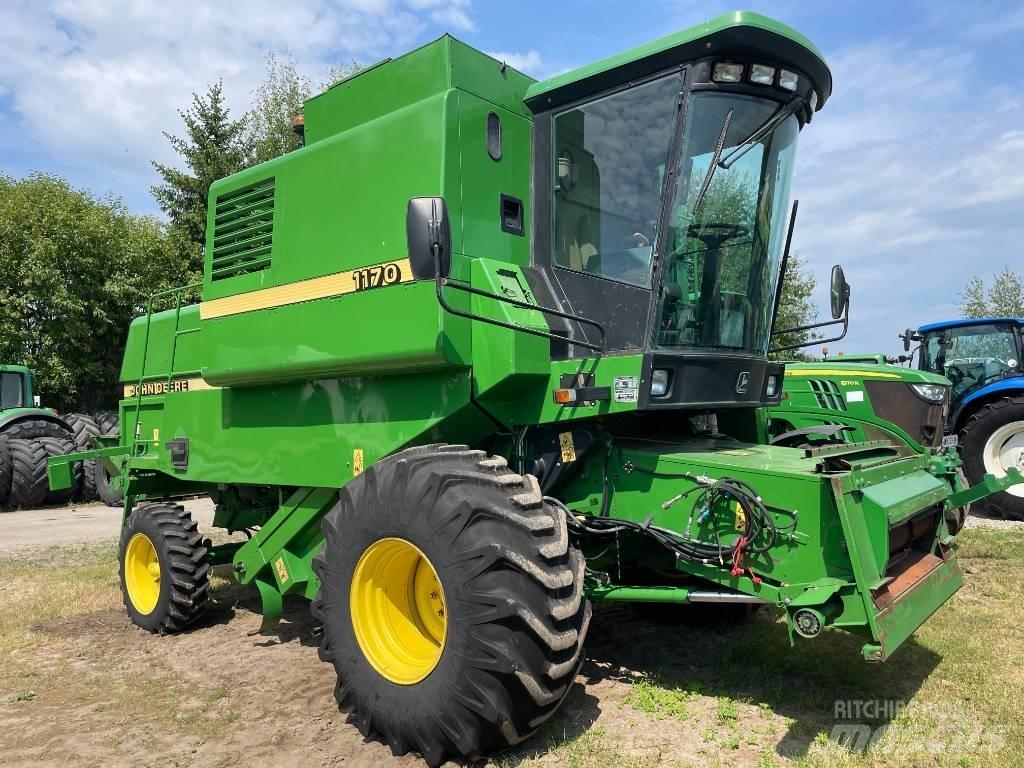 John Deere 1170 Skurtreskere