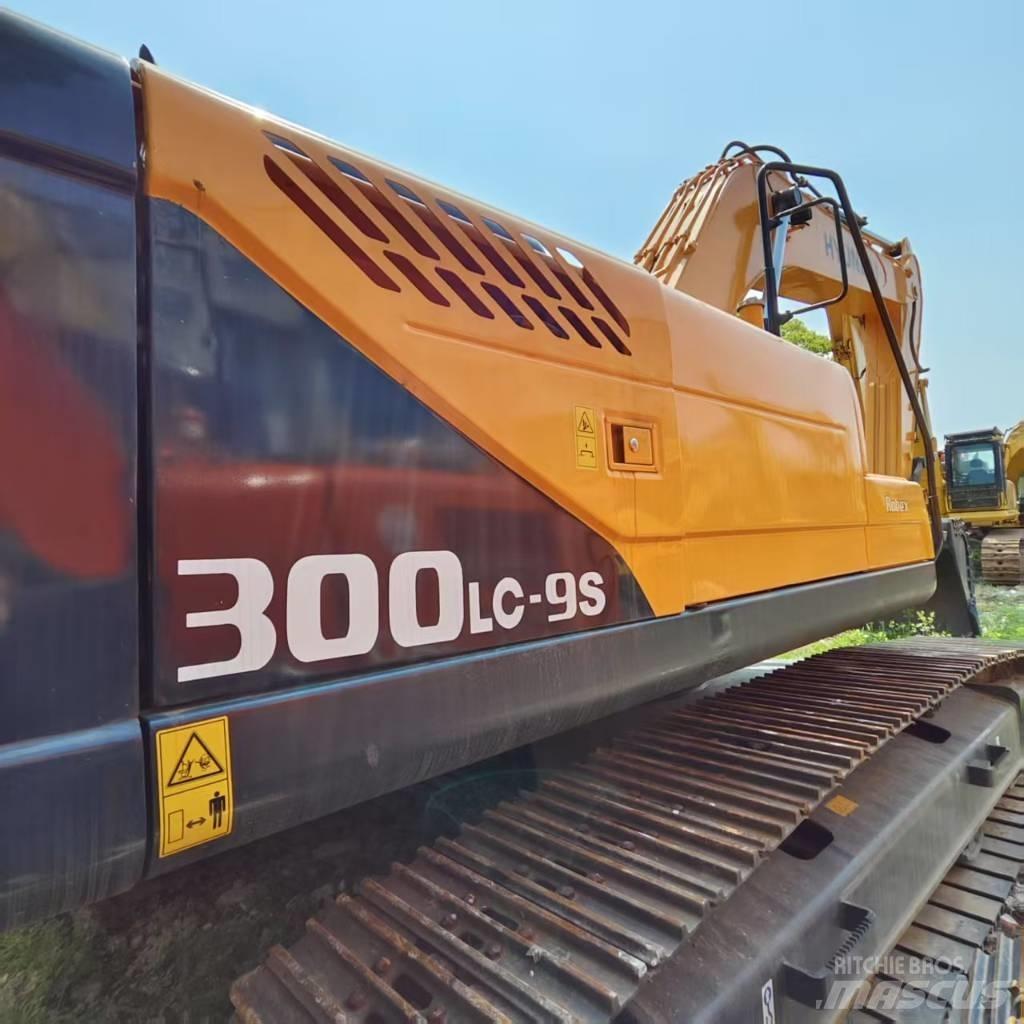 Hyundai Robex 300 LC Beltegraver
