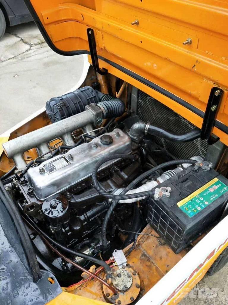 TCM FD30 Diesel Trucker