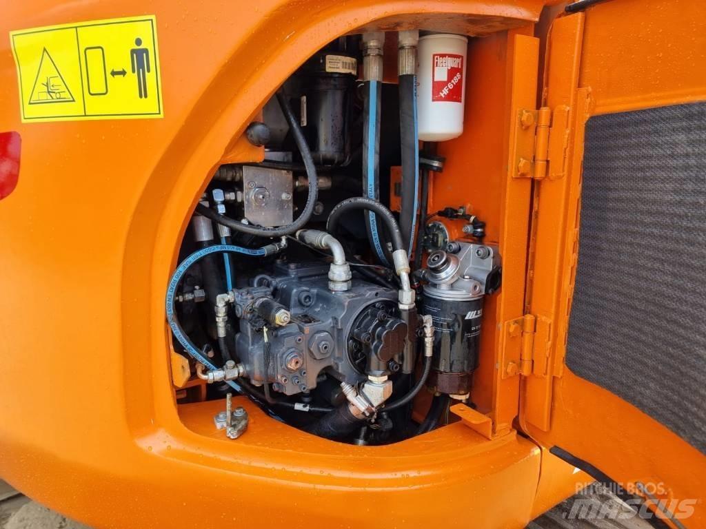 Doosan DX 140 LC-3 Beltegraver