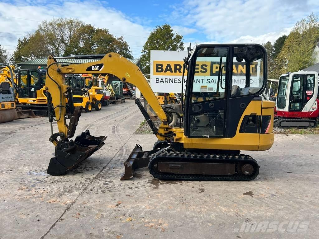 CAT 302.5 C Minigravere <7t