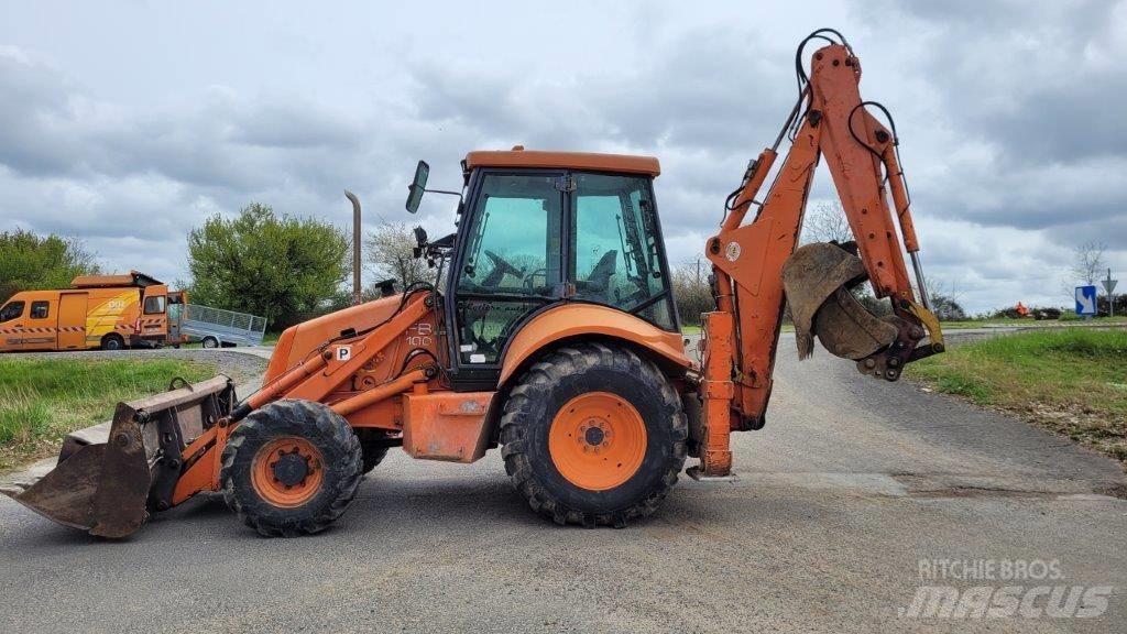 Fiat-Hitachi FB 100 Traktorgravere