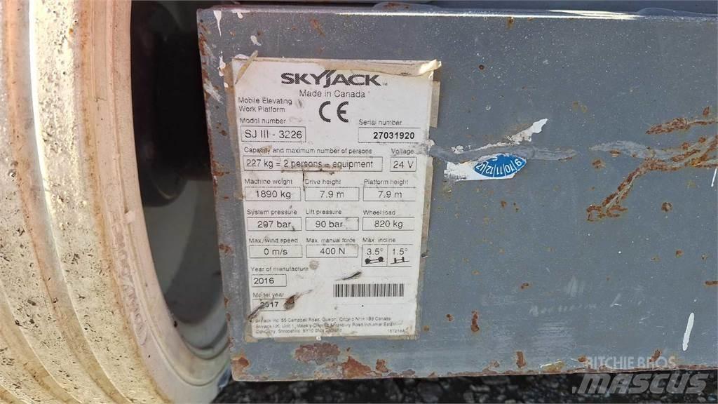 SkyJack SJIII3226 Sakselifter