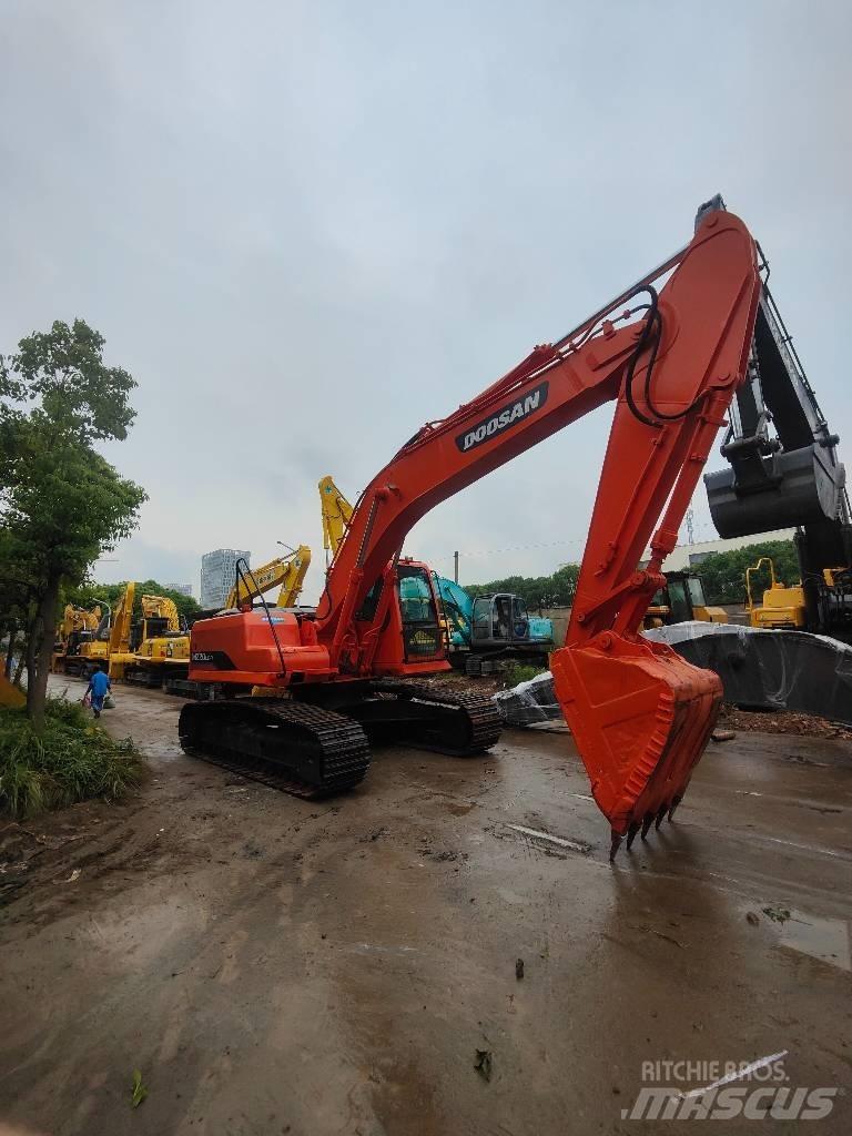 Doosan 220 LC-7 Beltegraver