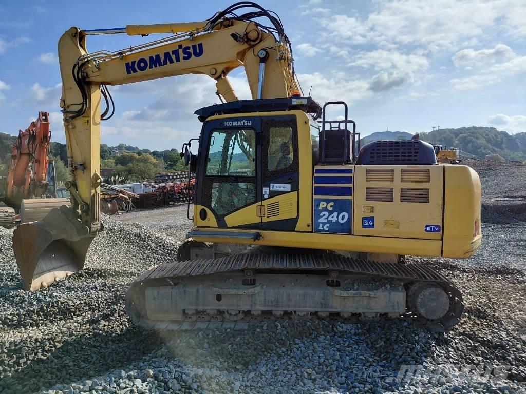 Komatsu PC 240 LC-10 Beltegraver
