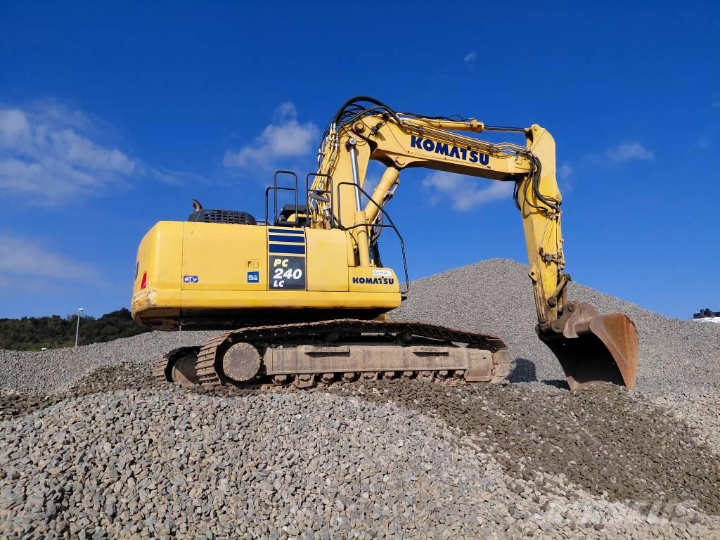 Komatsu PC 240 LC-10 Beltegraver