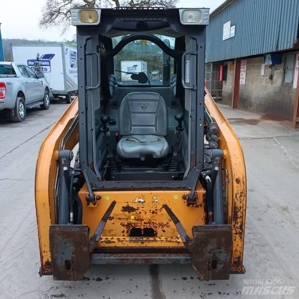 CASE SR 130 Kompaktlastere