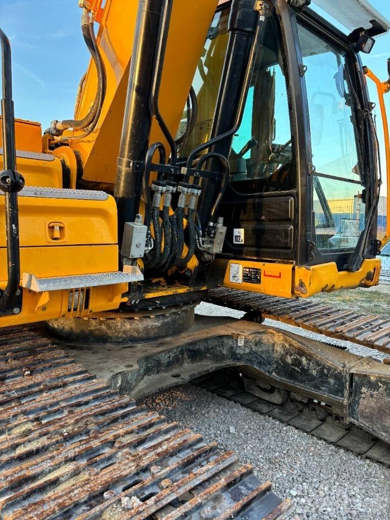 JCB 220 Beltegraver