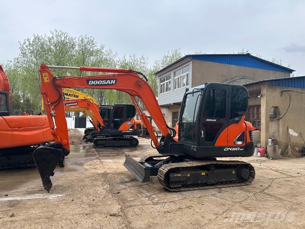 Doosan DX60 Beltegraver