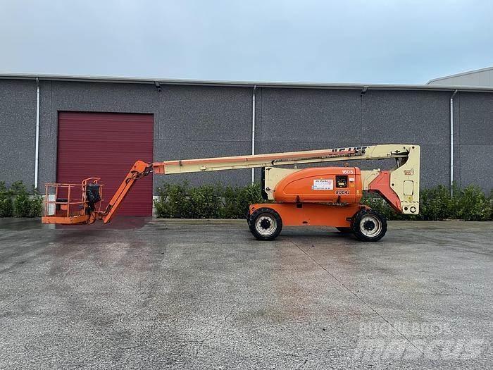 JLG 800AJ Leddede bomlifter