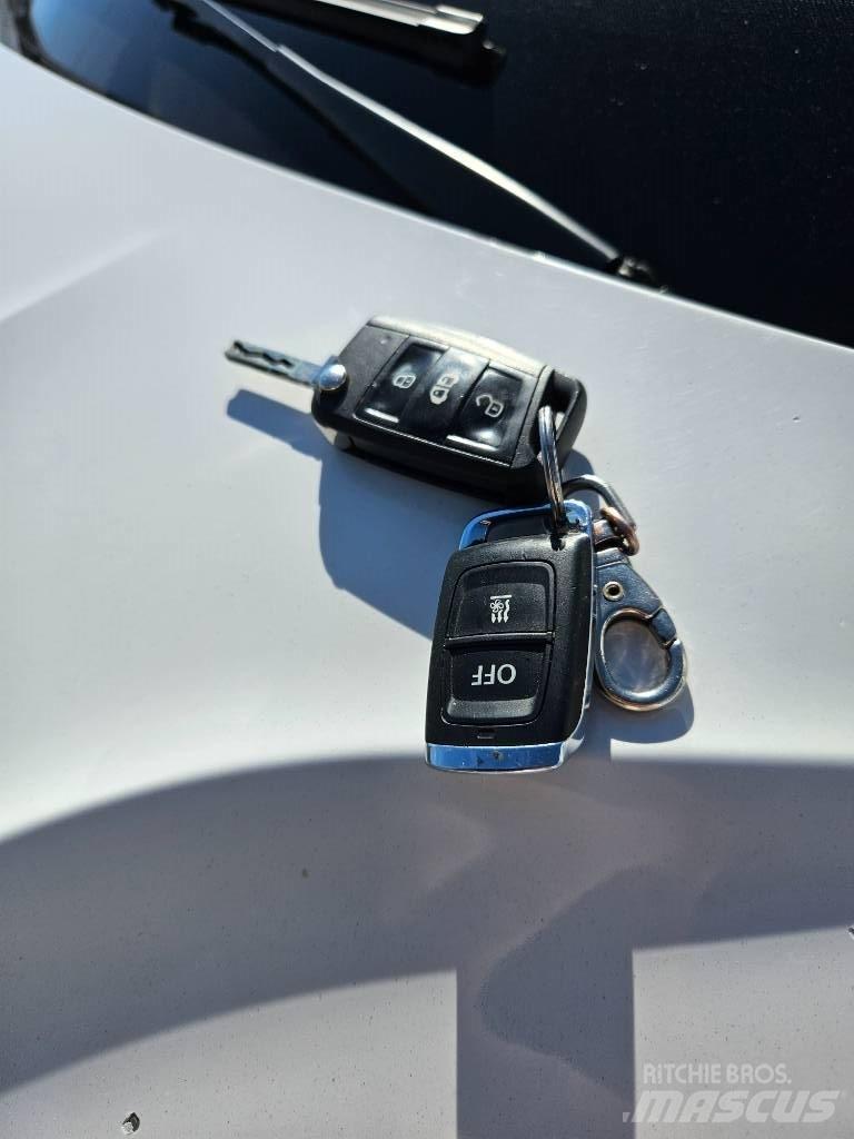 Volkswagen Crafter Skap FRC