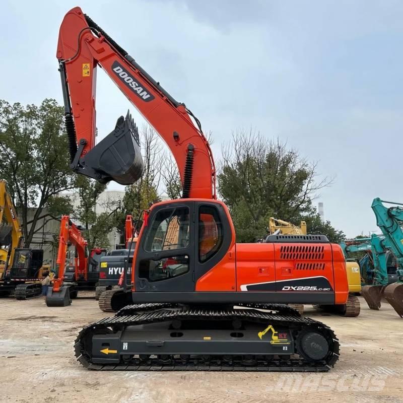 Doosan DX225-9C Beltegraver