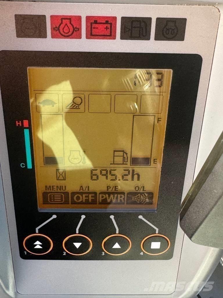 Airman AX 38 U-6 A Minigravere <7t