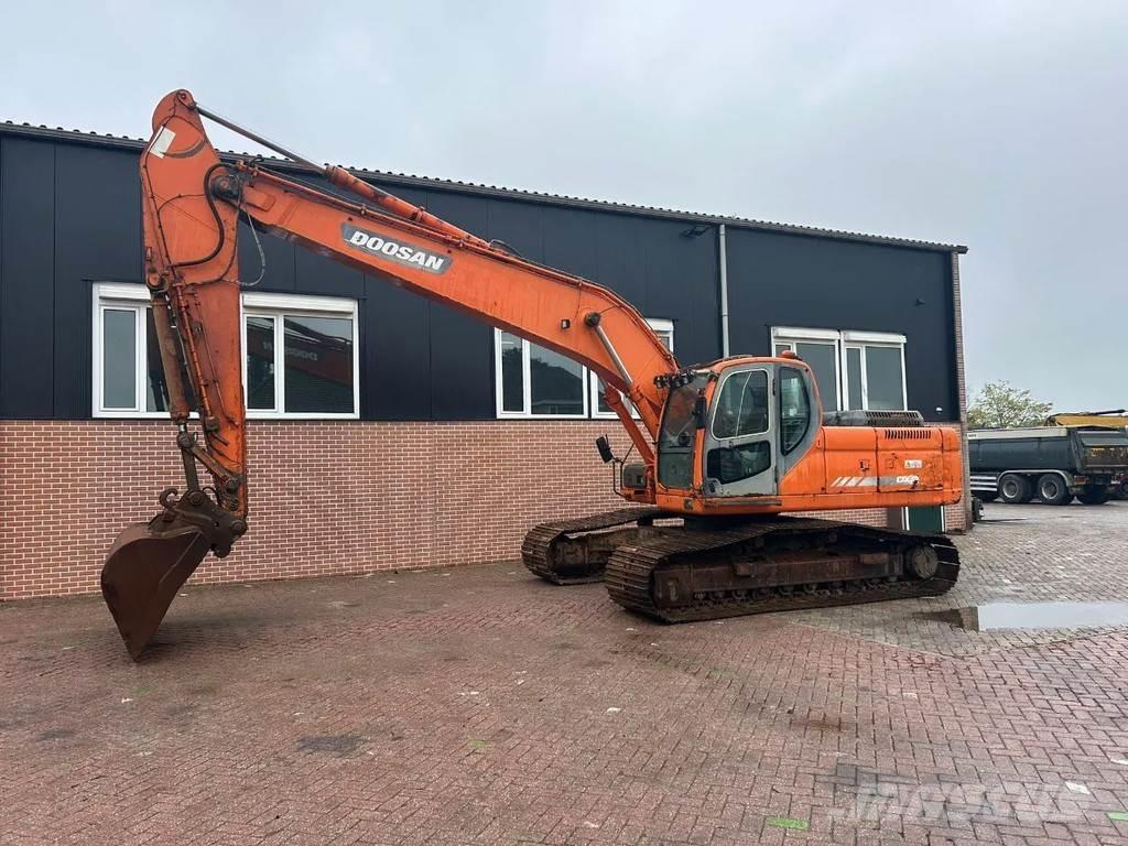 Doosan DX255LC Beltegraver
