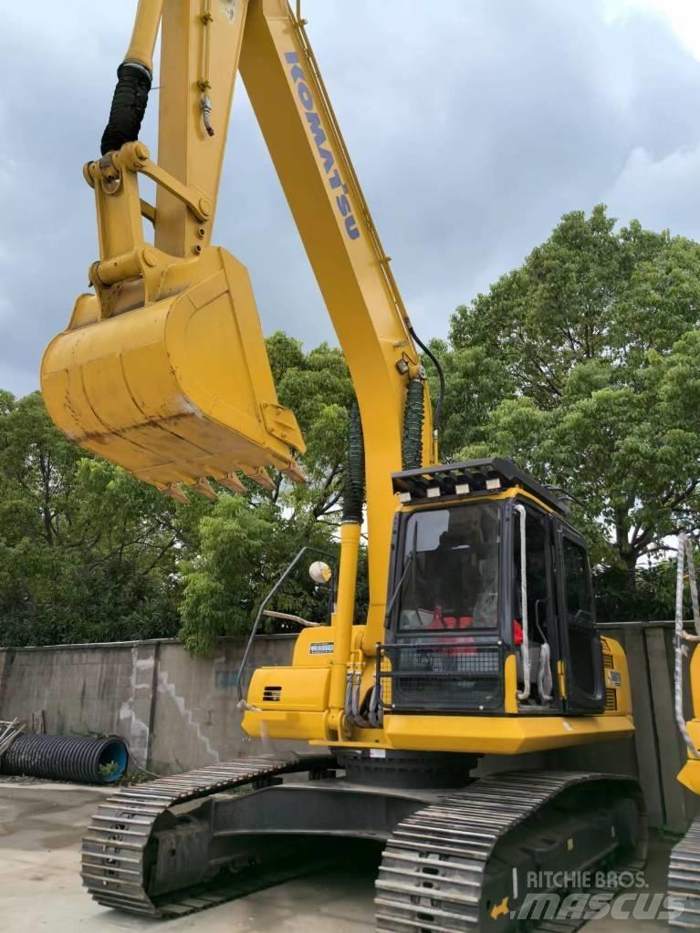Komatsu PC 220-8 Beltegraver
