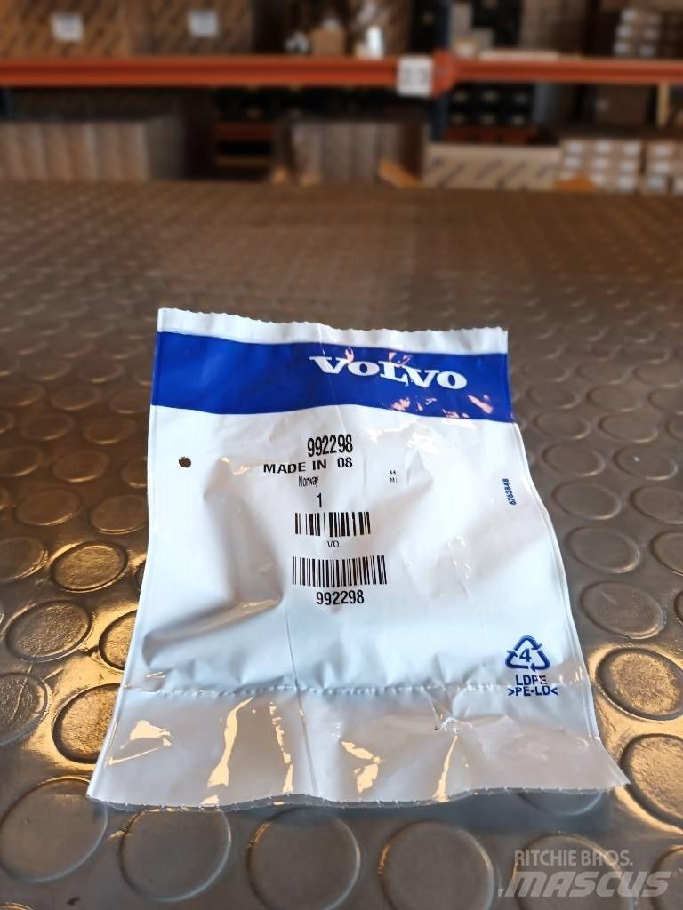 Volvo NIPPLE 992298 Transport - Annet