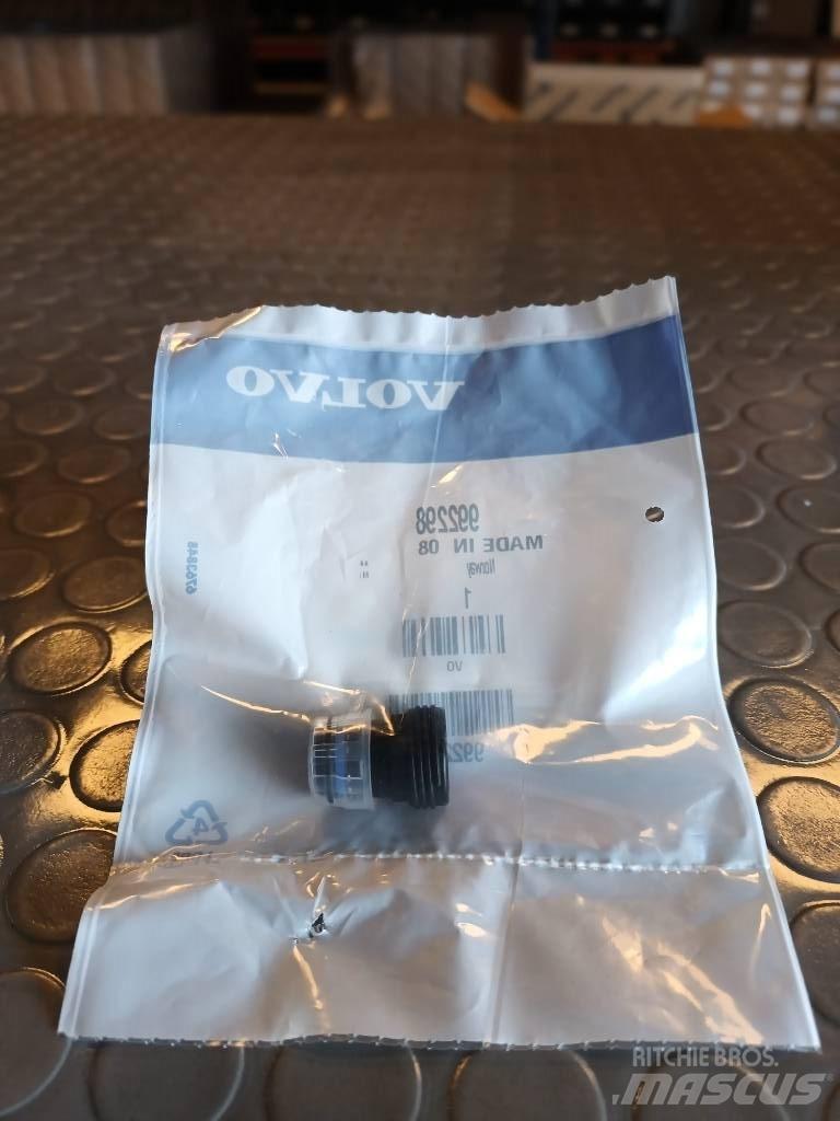 Volvo NIPPLE 992298 Transport - Annet