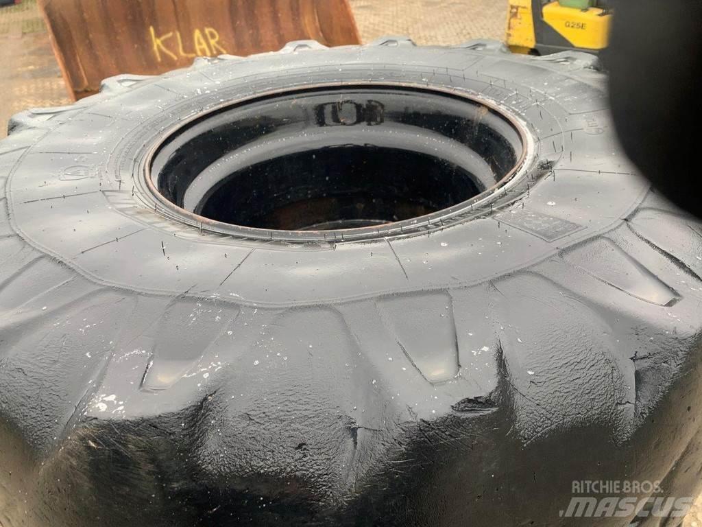 Michelin XF Dekk, hjul og felger