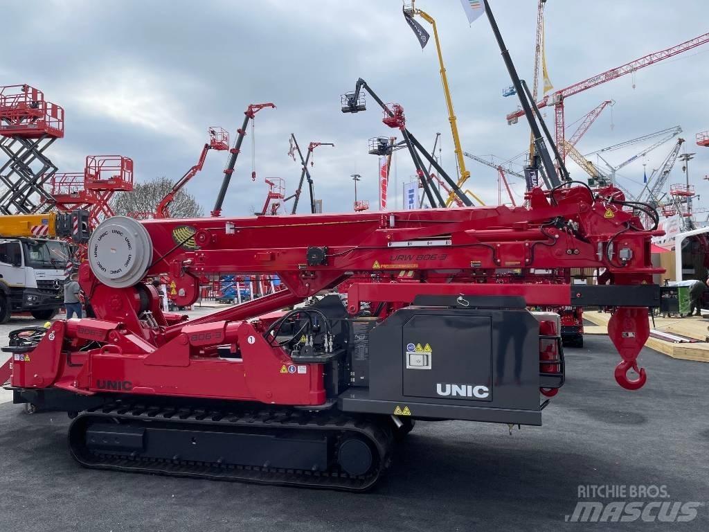 Unic URW-806-3 Beltegående Kran