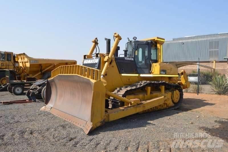 Komatsu D155-5 Dozere Beltegående