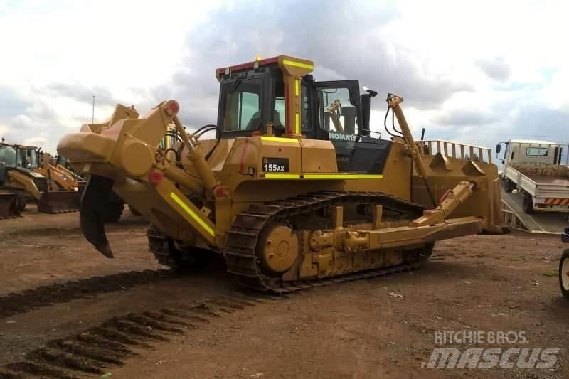 Komatsu D155-5 Dozere Beltegående