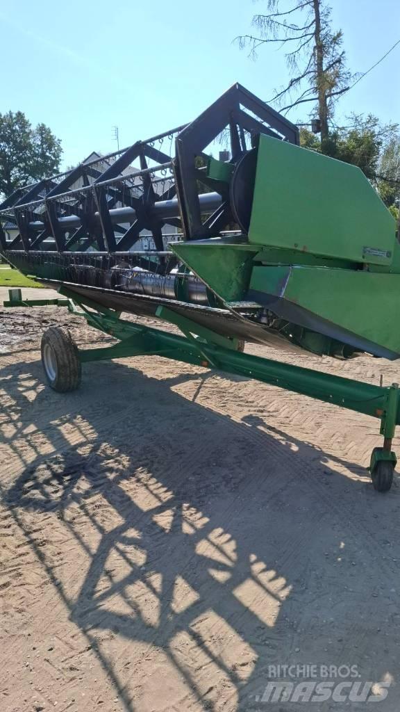 John Deere 2256 Skurtreskere