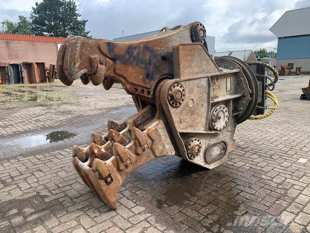 CAT MP30-PP Asfaltskjærer