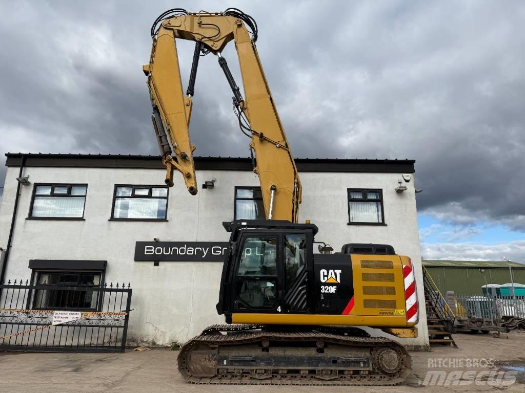 CAT 320 FL Gravemaskiner med lang bom