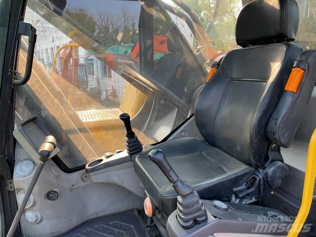 Volvo EC 80D Beltegraver
