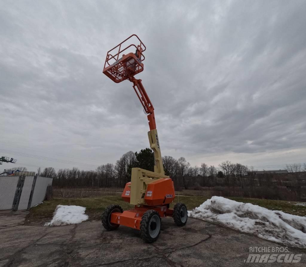 JLG 340 AJ Leddede bomlifter